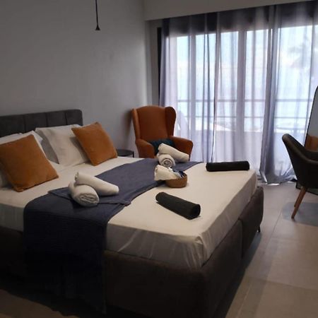 Hotel Andreas Ipsos Bagian luar foto