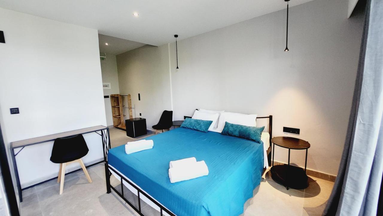 Hotel Andreas Ipsos Bagian luar foto