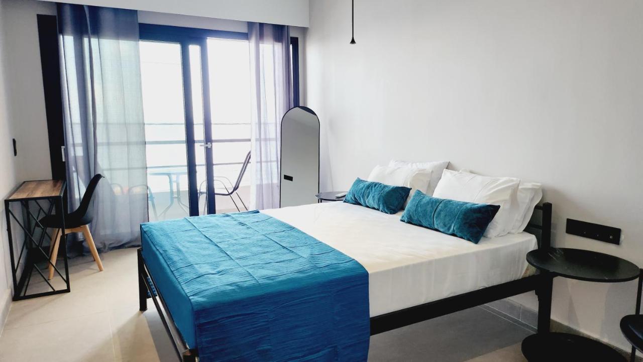 Hotel Andreas Ipsos Bagian luar foto
