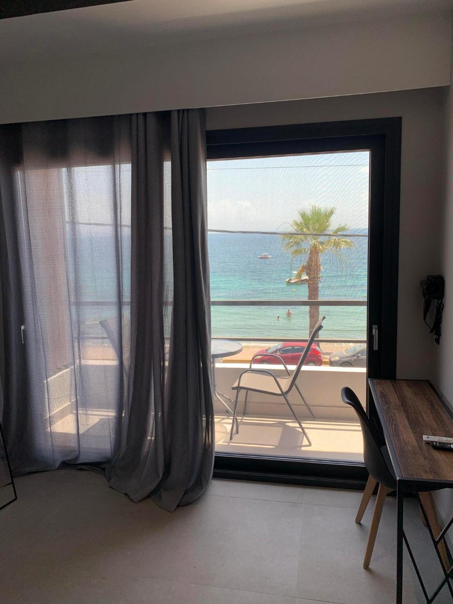 Hotel Andreas Ipsos Bagian luar foto